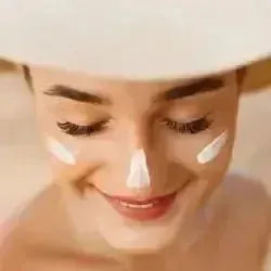 Die-beste-Sonnenschutz-Gesichtscreme-mit-Anti-Falten-Effekt wellmaxx-swiss