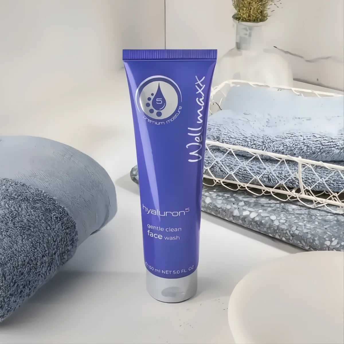 Tube hyaluron⁵ gentle clean face wash Gesichtsreinigungsschaum für sanfte und feuchtigkeitsspendende Reinigung