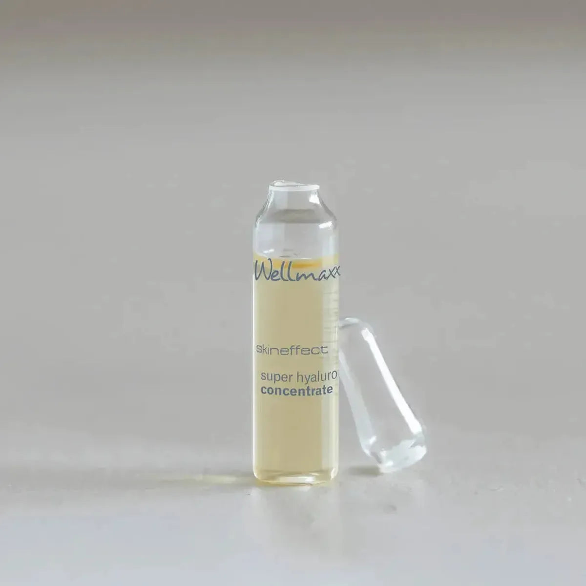 skineffect super hyaluron concentrate-anti-aging cosmetic-Wellmaxx